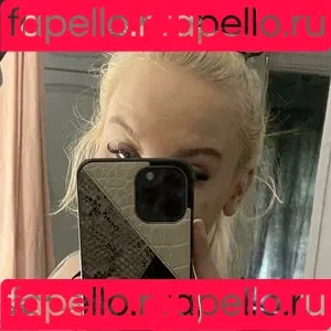 alexandramoikku Onlyfans Photo Gallery 
