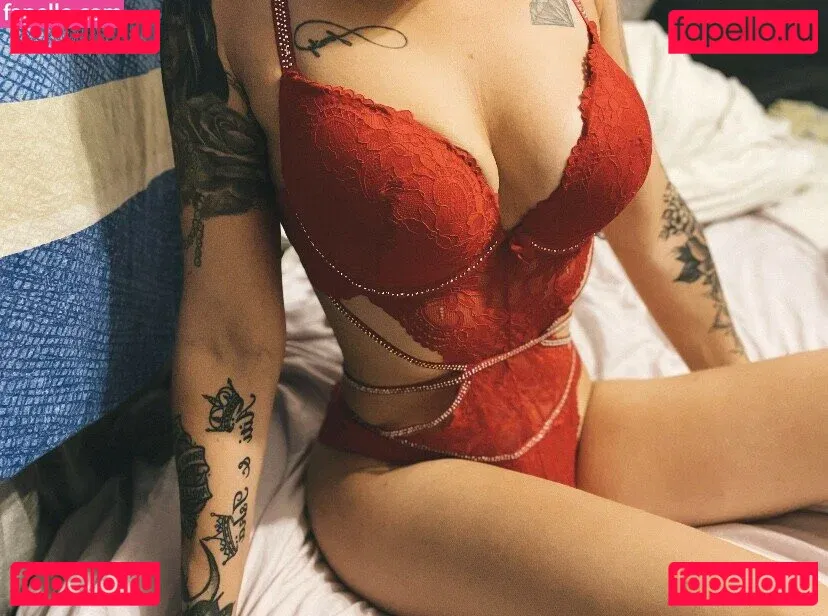 alexandramoikku Onlyfans Photo Gallery 