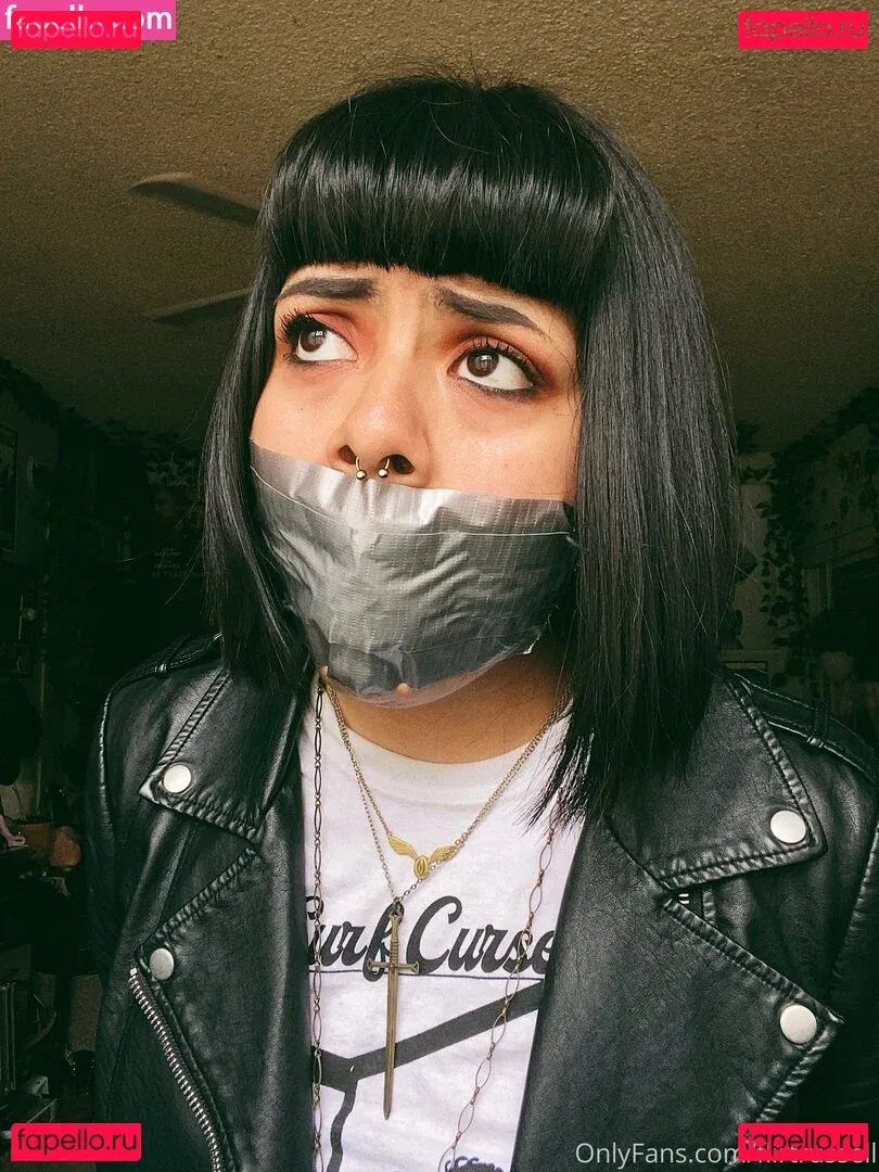 flirtrussell Onlyfans Photo Gallery 