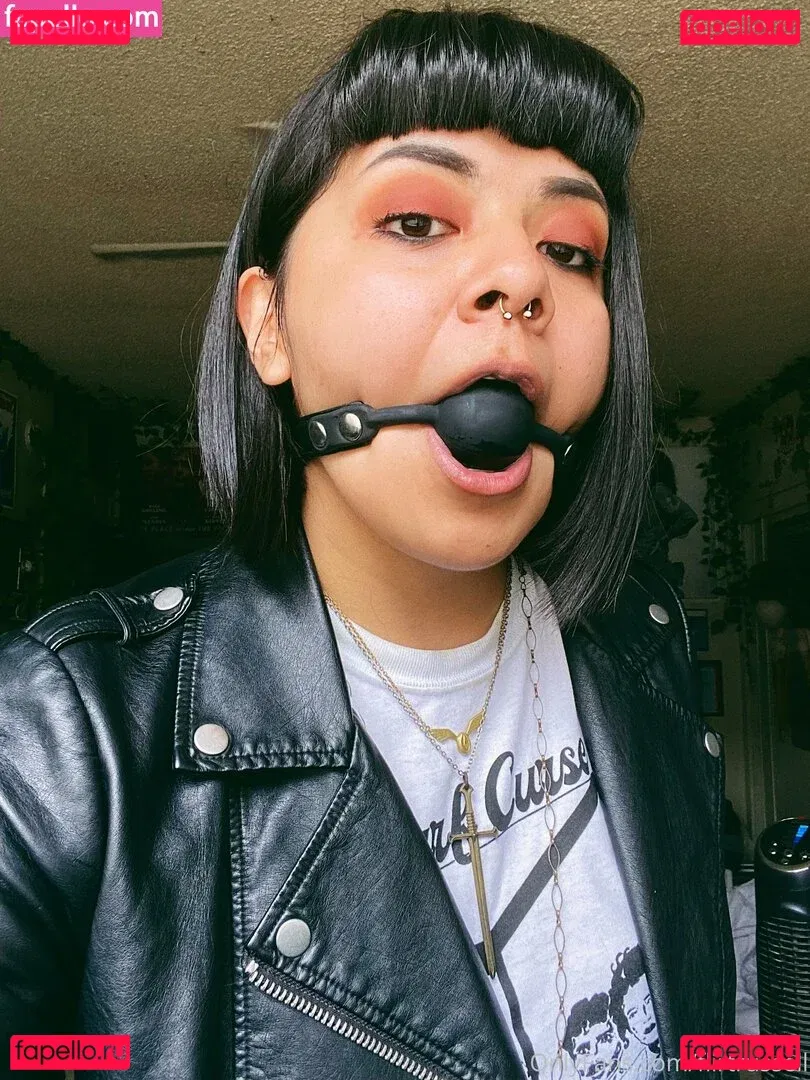 flirtrussell Onlyfans Photo Gallery 