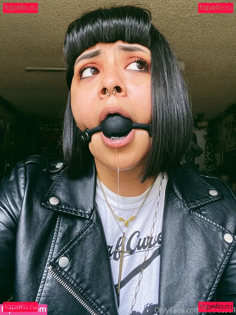 flirtrussell Onlyfans Photo Gallery 