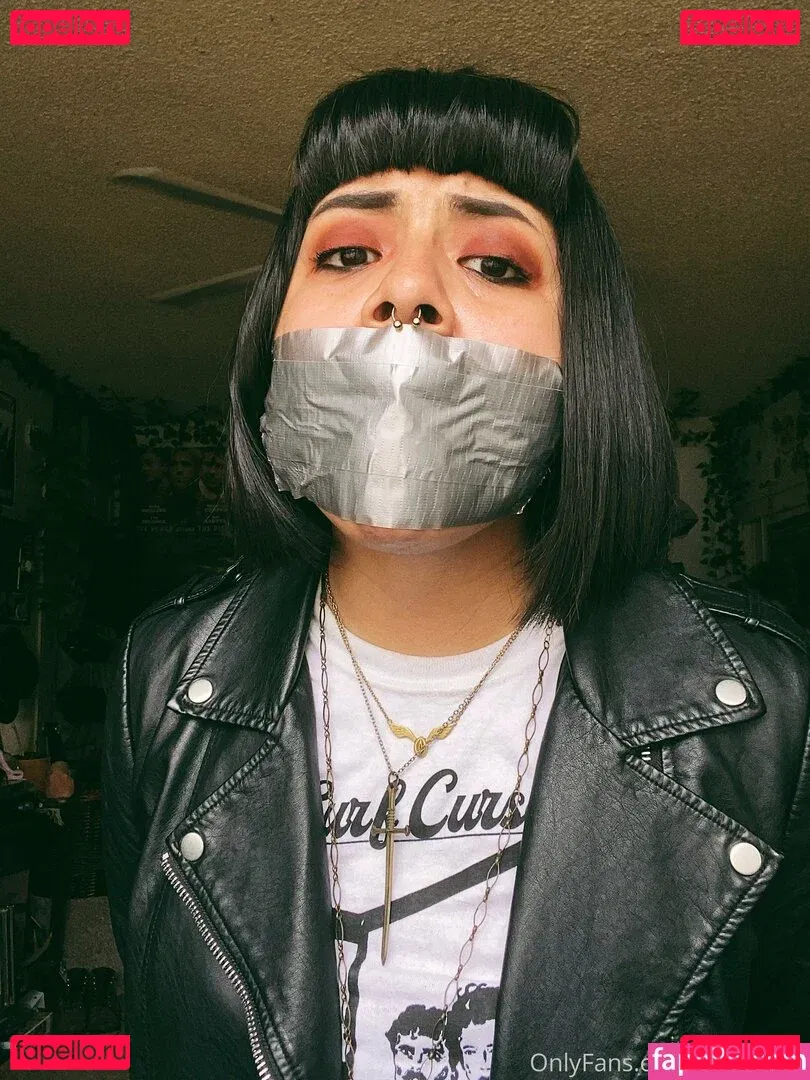 flirtrussell Onlyfans Photo Gallery 