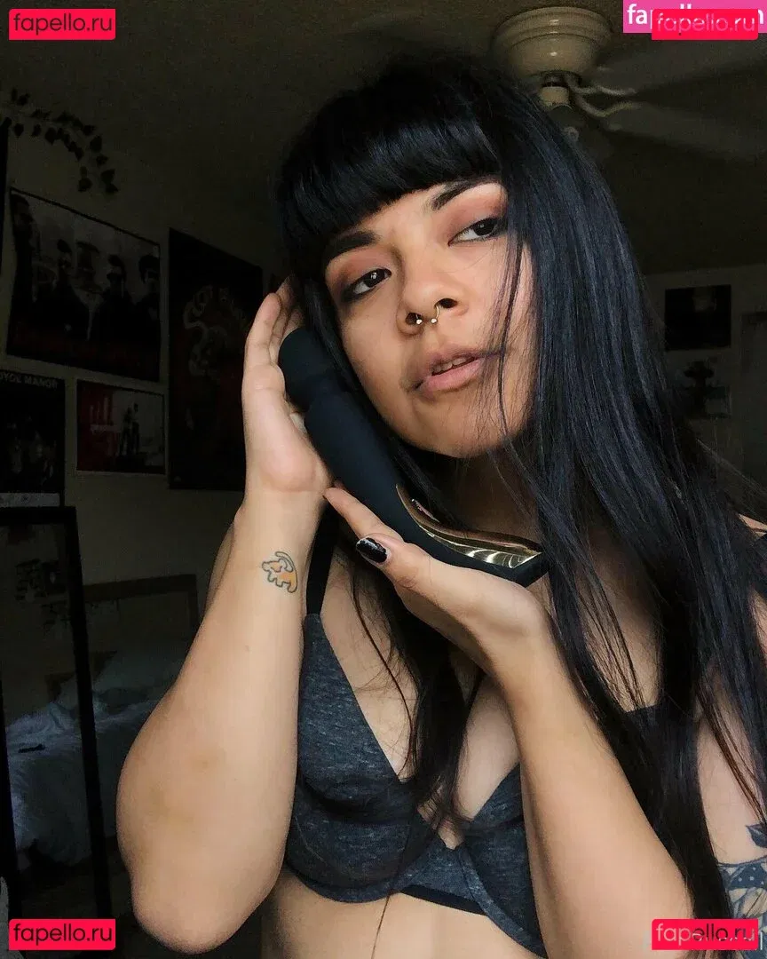 flirtrussell Onlyfans Photo Gallery 