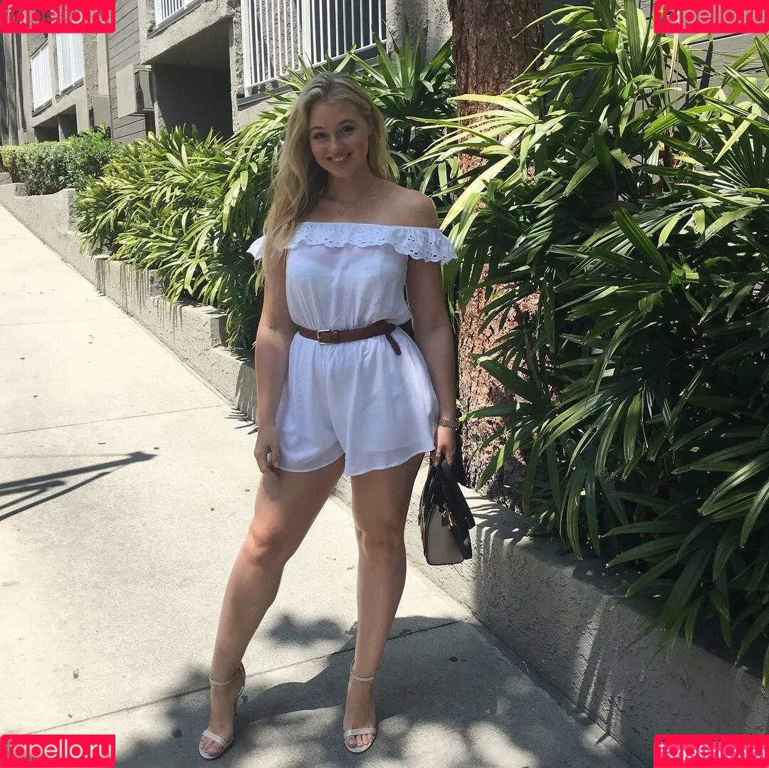 Iskra Lawrence Onlyfans Photo Gallery 