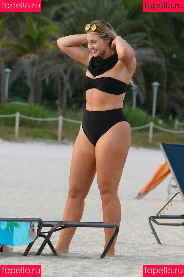 Iskra Lawrence Onlyfans Photo Gallery 