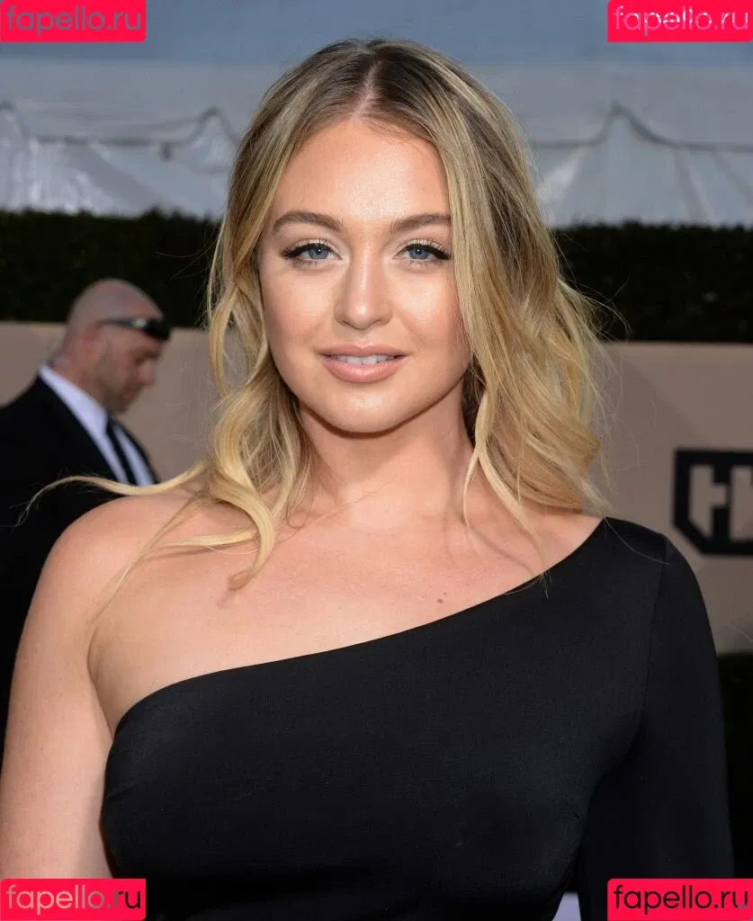 Iskra Lawrence Onlyfans Photo Gallery 