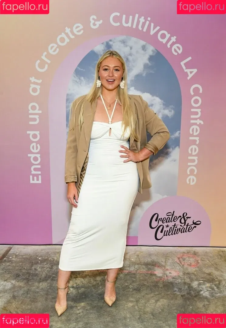 Iskra Lawrence Onlyfans Photo Gallery 