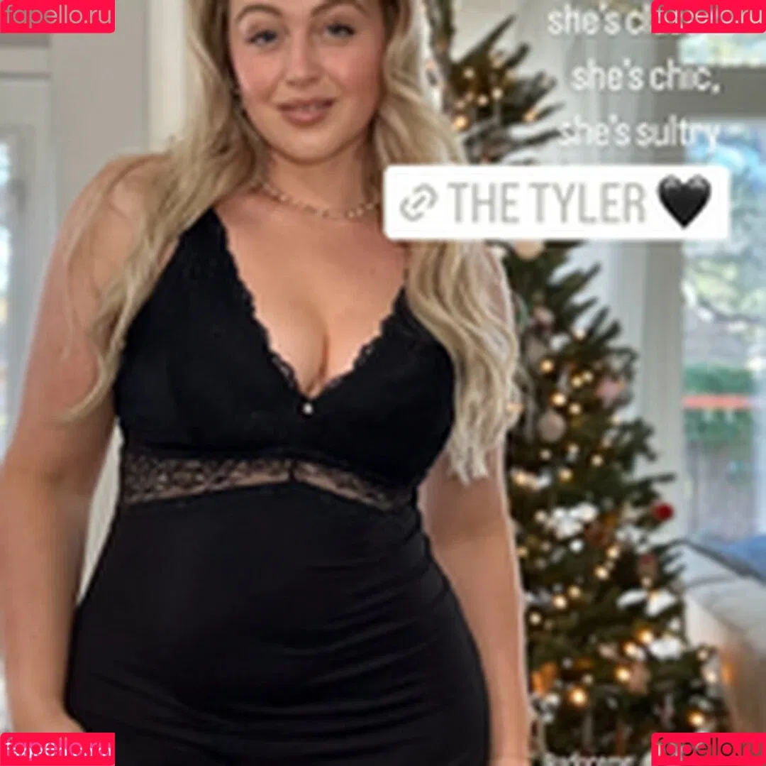 Iskra Lawrence Onlyfans Photo Gallery 