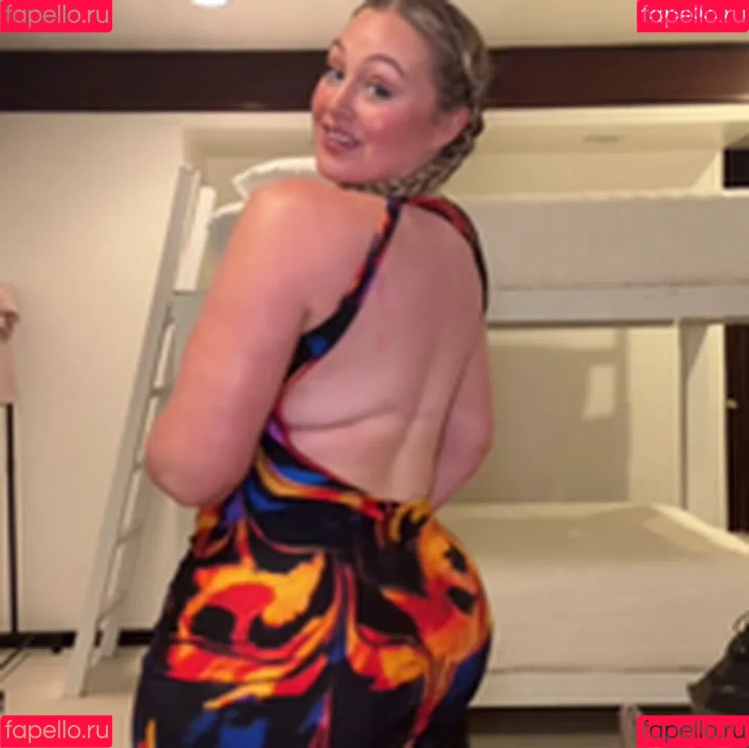 Iskra Lawrence Onlyfans Photo Gallery 