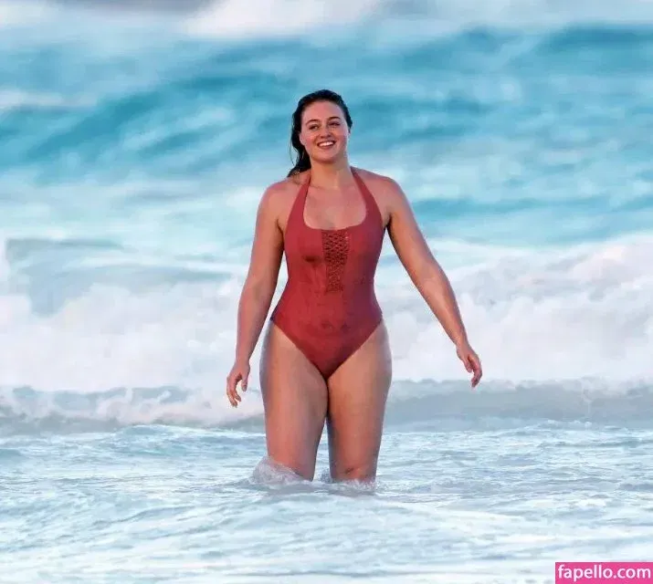 Iskra Lawrence Onlyfans Photo Gallery 