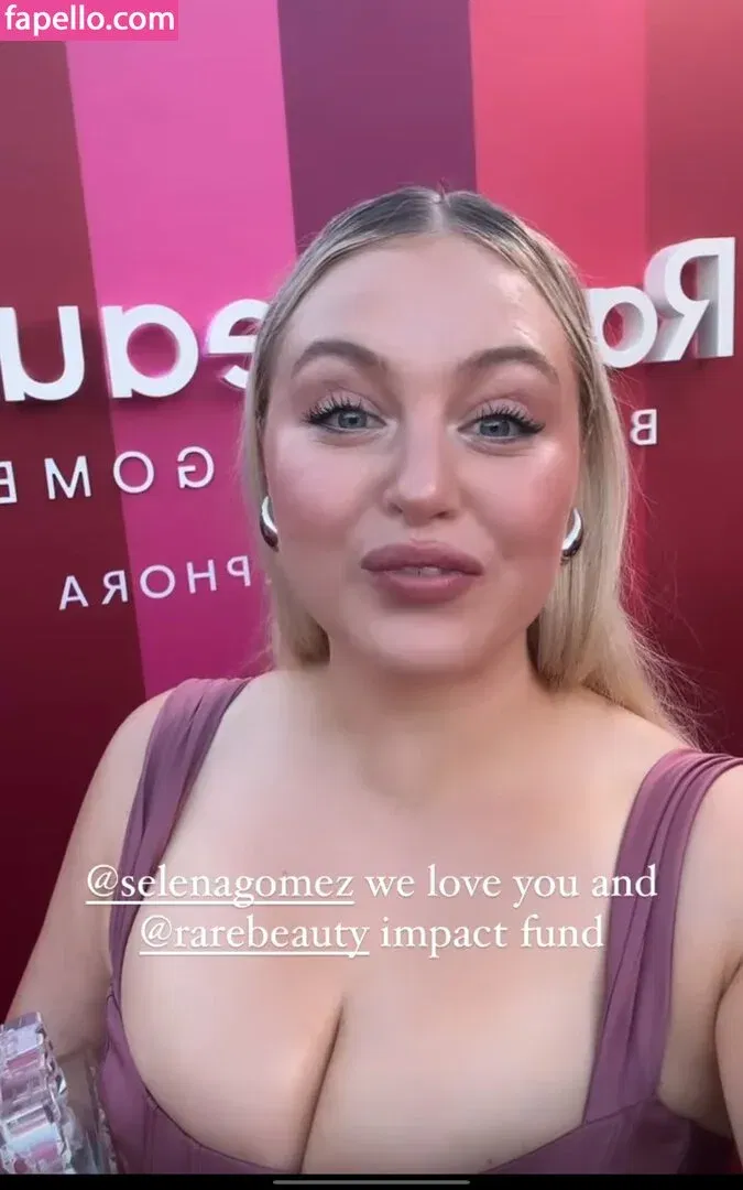 Iskra Lawrence Onlyfans Photo Gallery 