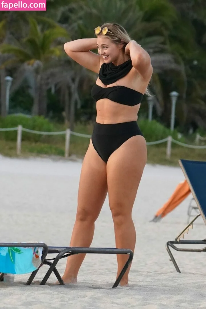 Iskra Lawrence Onlyfans Photo Gallery 