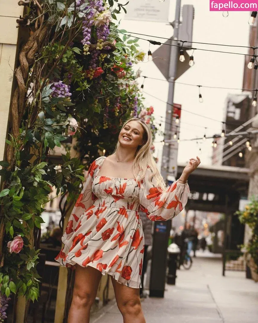 Iskra Lawrence Onlyfans Photo Gallery 