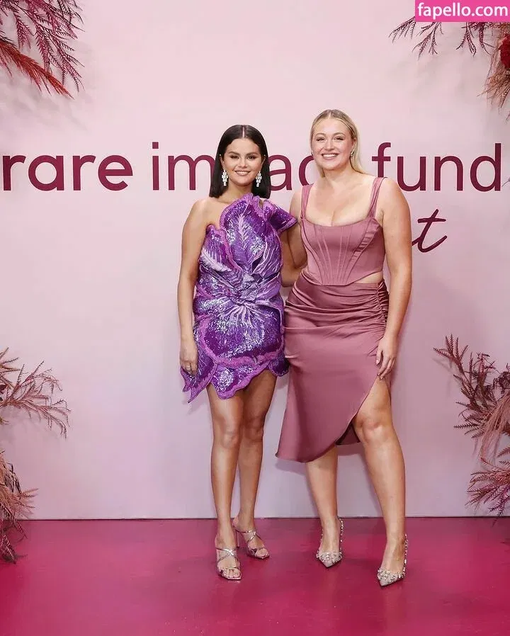 Iskra Lawrence Onlyfans Photo Gallery 