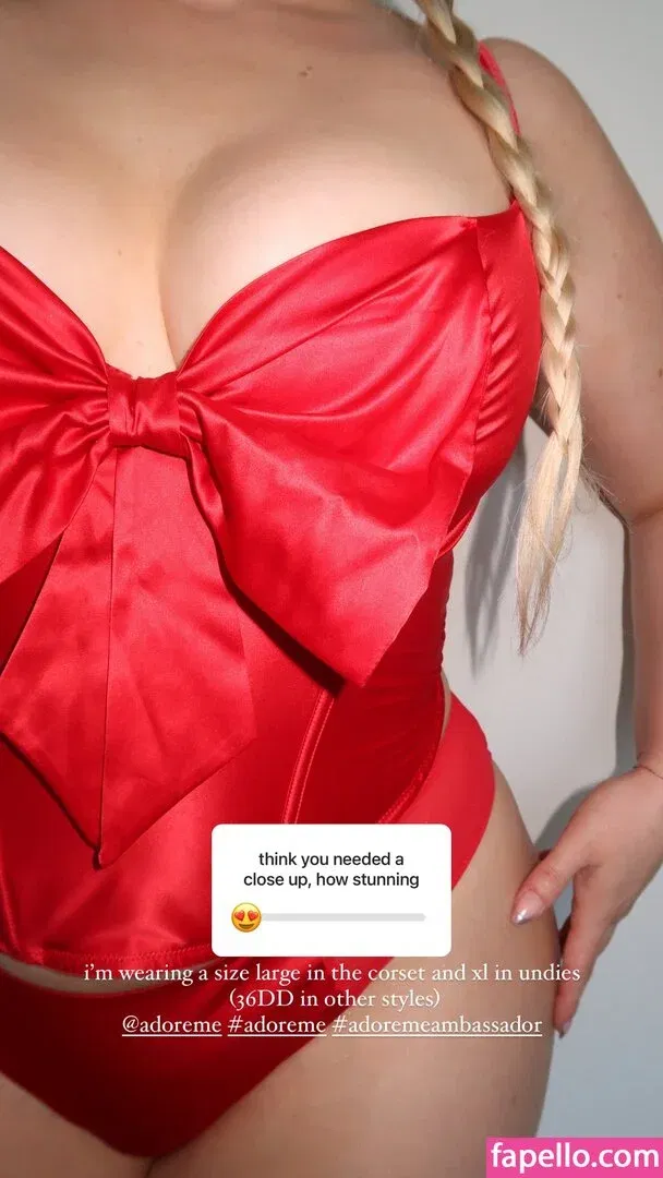 Iskra Lawrence Onlyfans Photo Gallery 