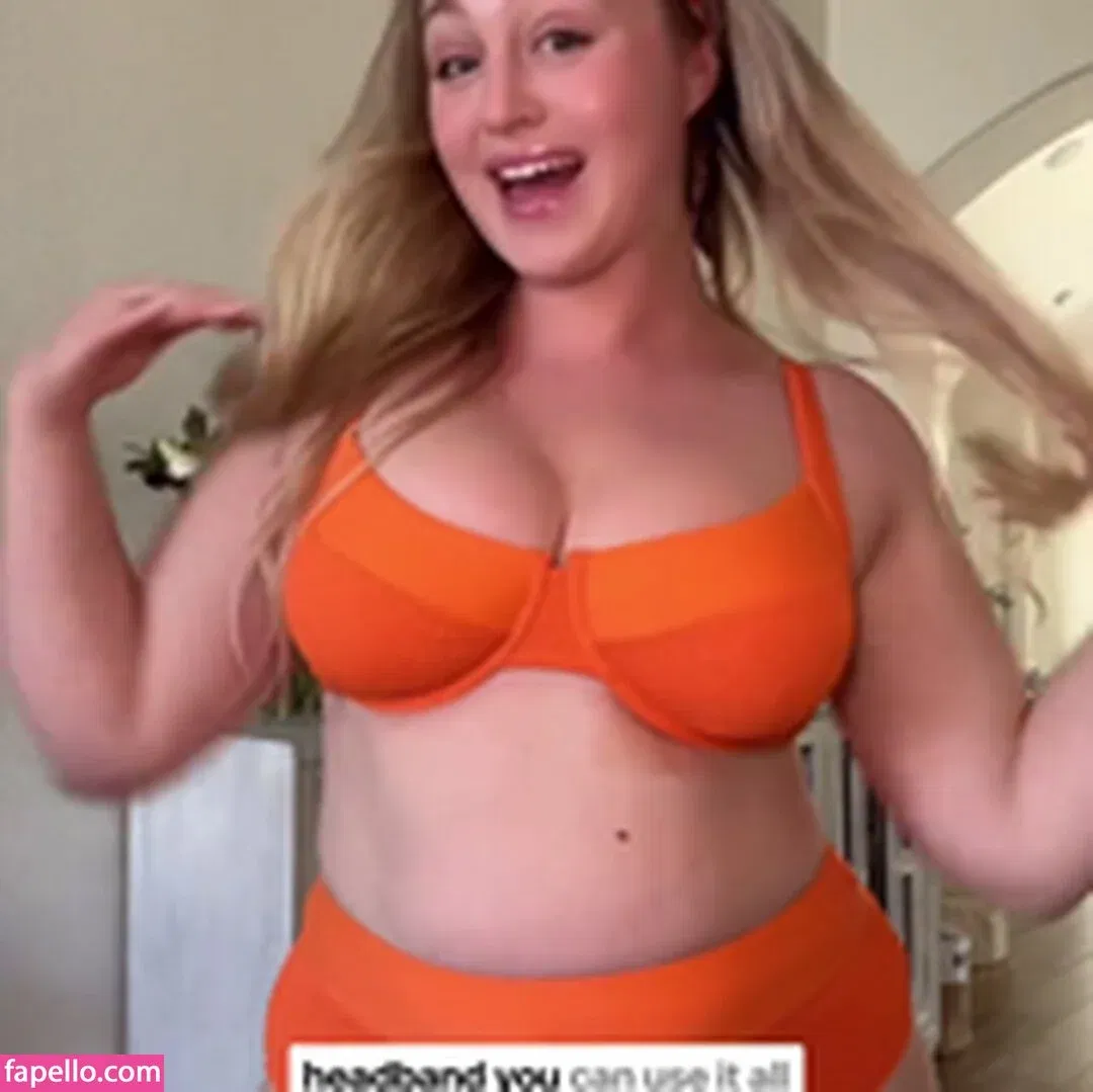 Iskra Lawrence Onlyfans Photo Gallery 