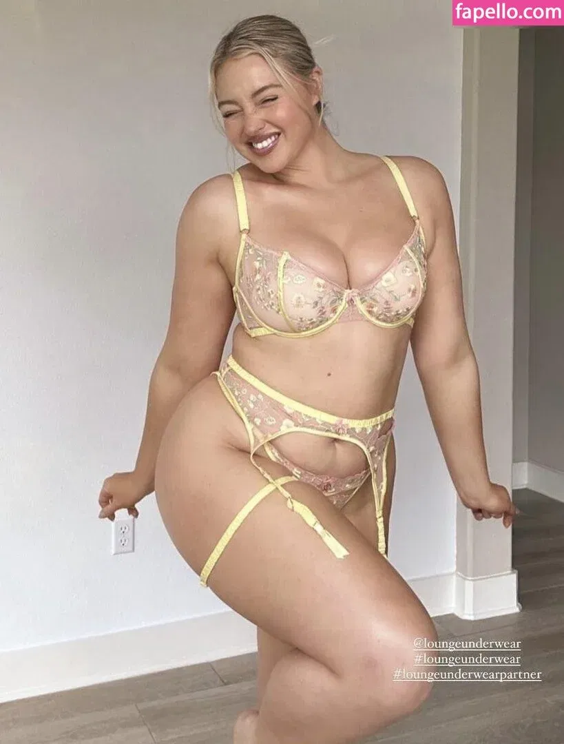 Iskra Lawrence Onlyfans Photo Gallery 