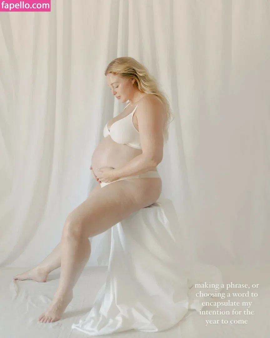 Iskra Lawrence Onlyfans Photo Gallery 