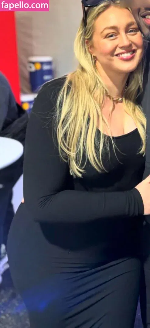 Iskra Lawrence Onlyfans Photo Gallery 