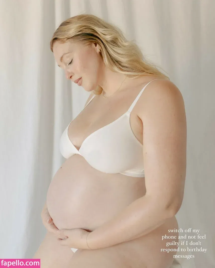 Iskra Lawrence Onlyfans Photo Gallery 