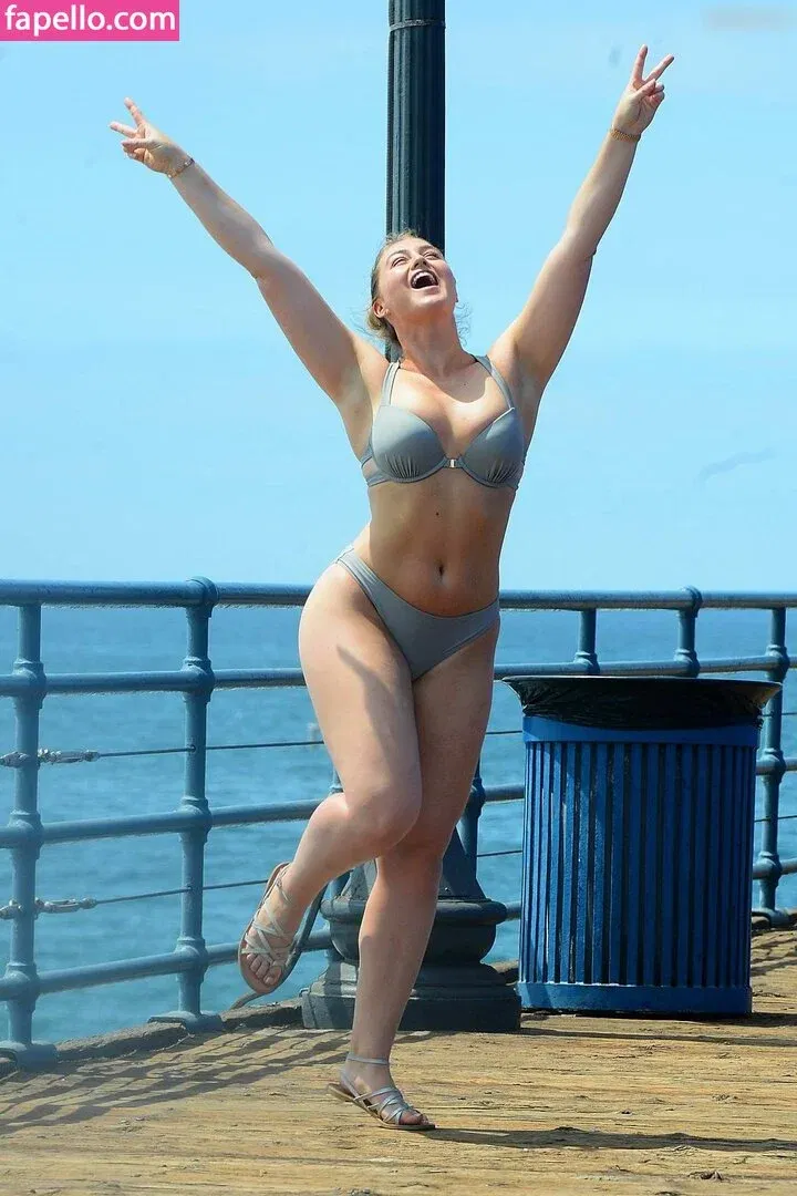 Iskra Lawrence Onlyfans Photo Gallery 