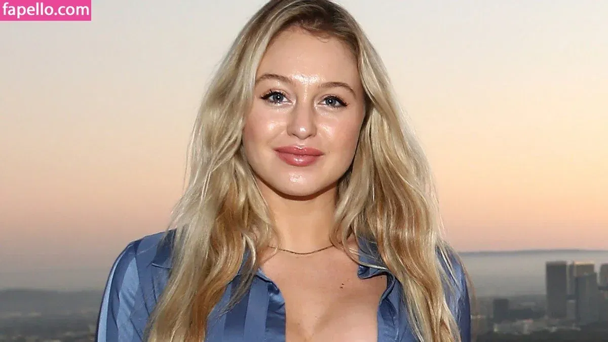 Iskra Lawrence Onlyfans Photo Gallery 