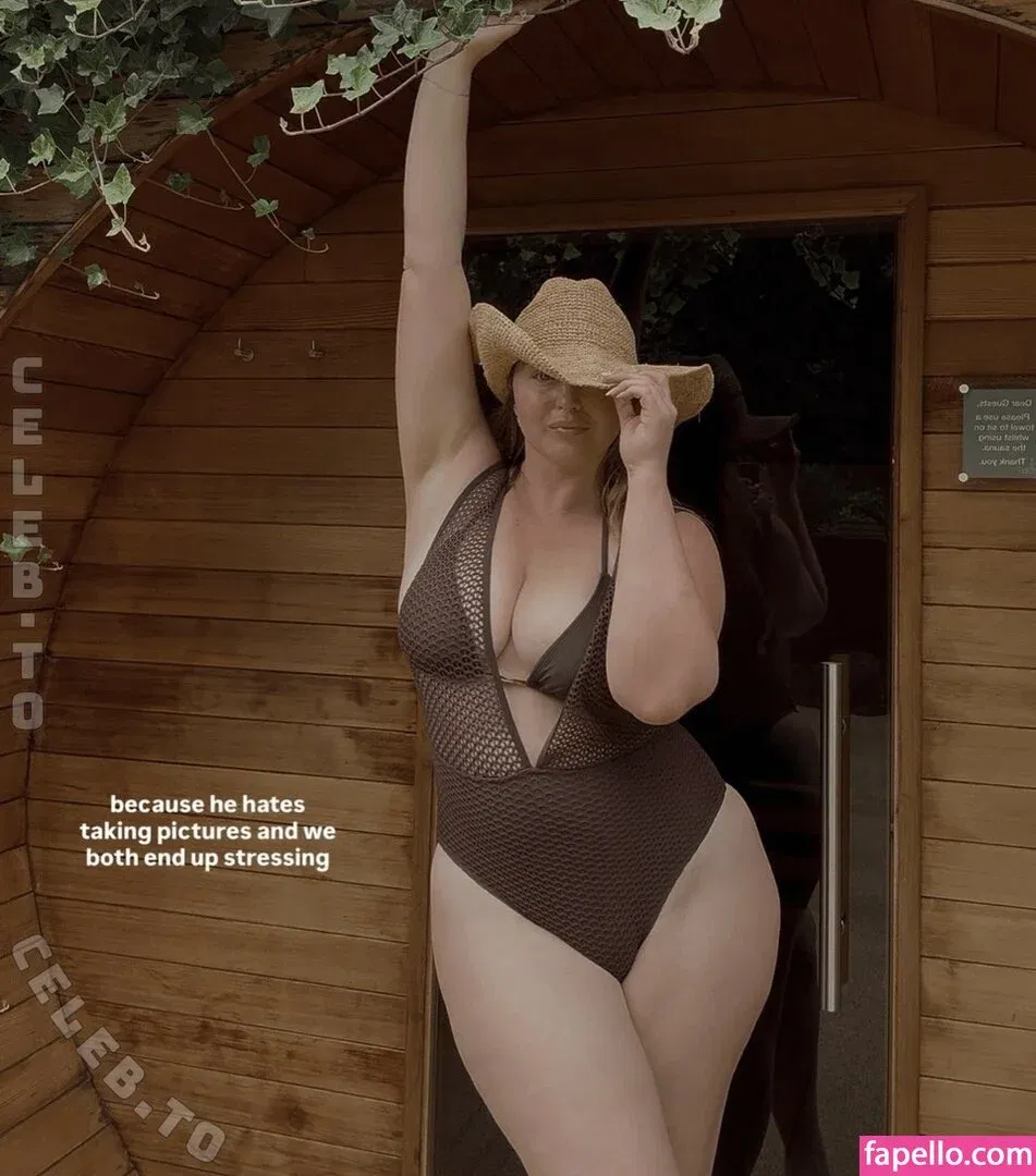 Iskra Lawrence Onlyfans Photo Gallery 