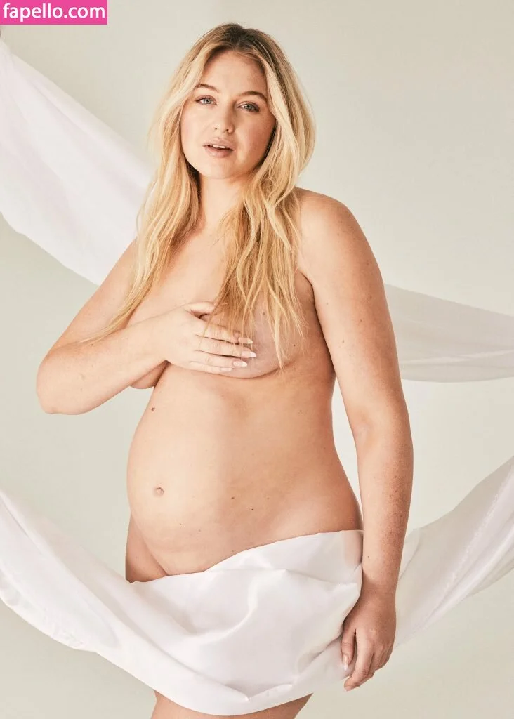 Iskra Lawrence Onlyfans Photo Gallery 