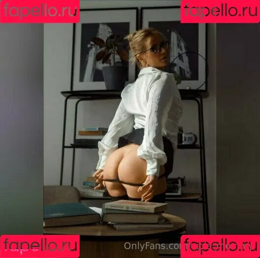 viola_mommy Onlyfans Photo Gallery 