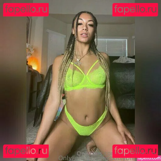 viola_mommy Onlyfans Photo Gallery 