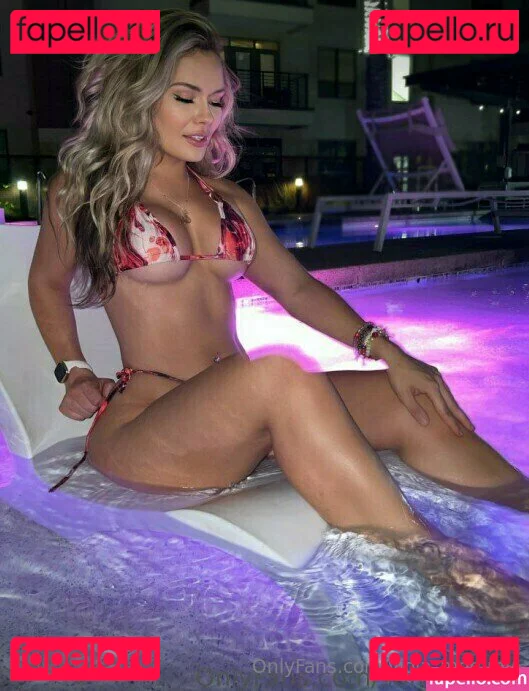 viola_mommy Onlyfans Photo Gallery 