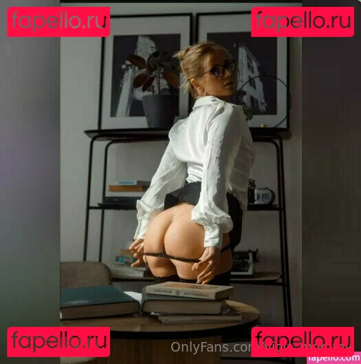 viola_mommy Onlyfans Photo Gallery 