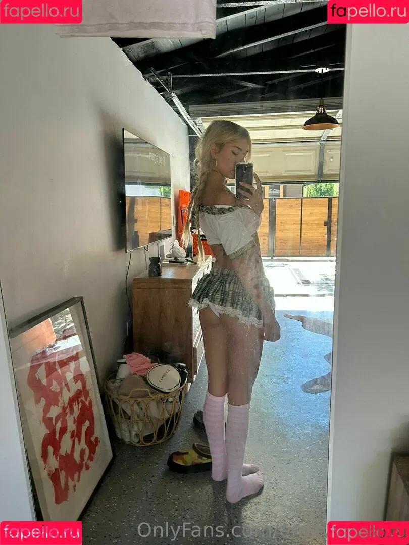 emilyyhearts Onlyfans Photo Gallery 
