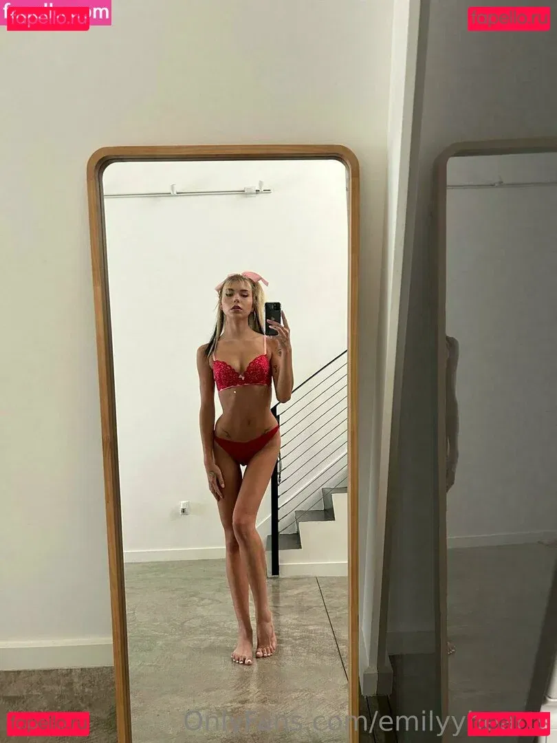 emilyyhearts Onlyfans Photo Gallery 