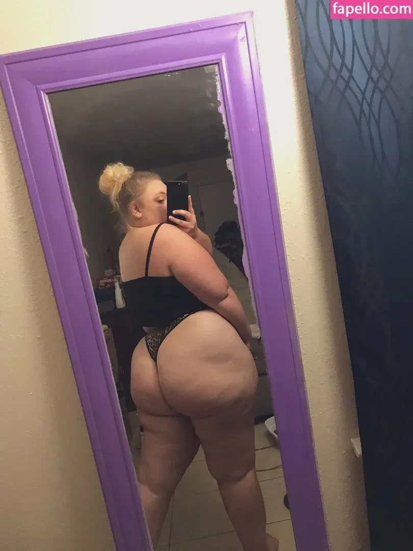 cakedupbree Onlyfans Photo Gallery 