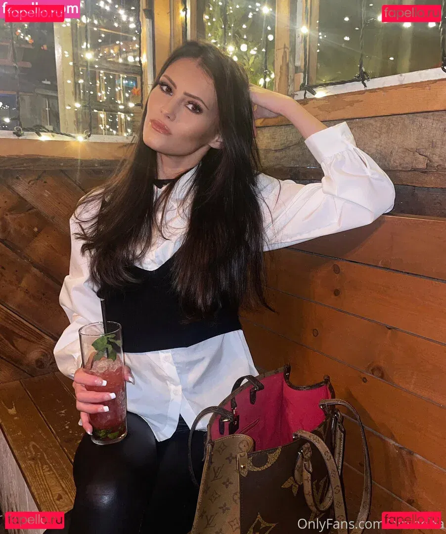 amiannafree Onlyfans Photo Gallery 