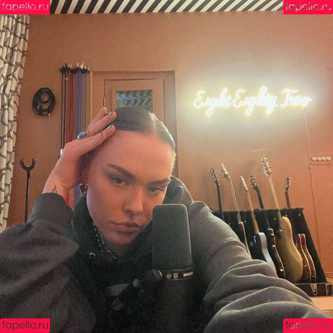 Taylor Upsahl Onlyfans Photo Gallery 