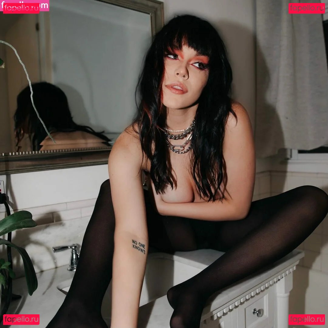 Taylor Upsahl Onlyfans Photo Gallery 