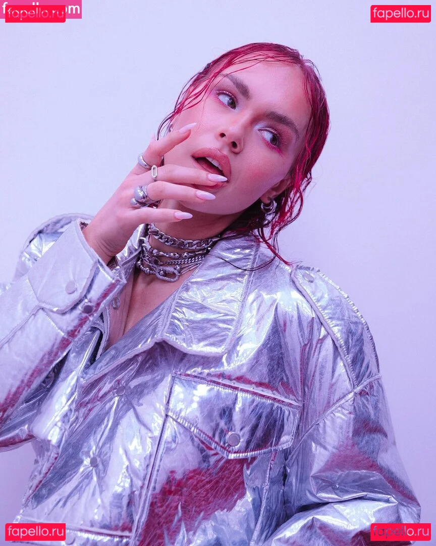 Taylor Upsahl Onlyfans Photo Gallery 