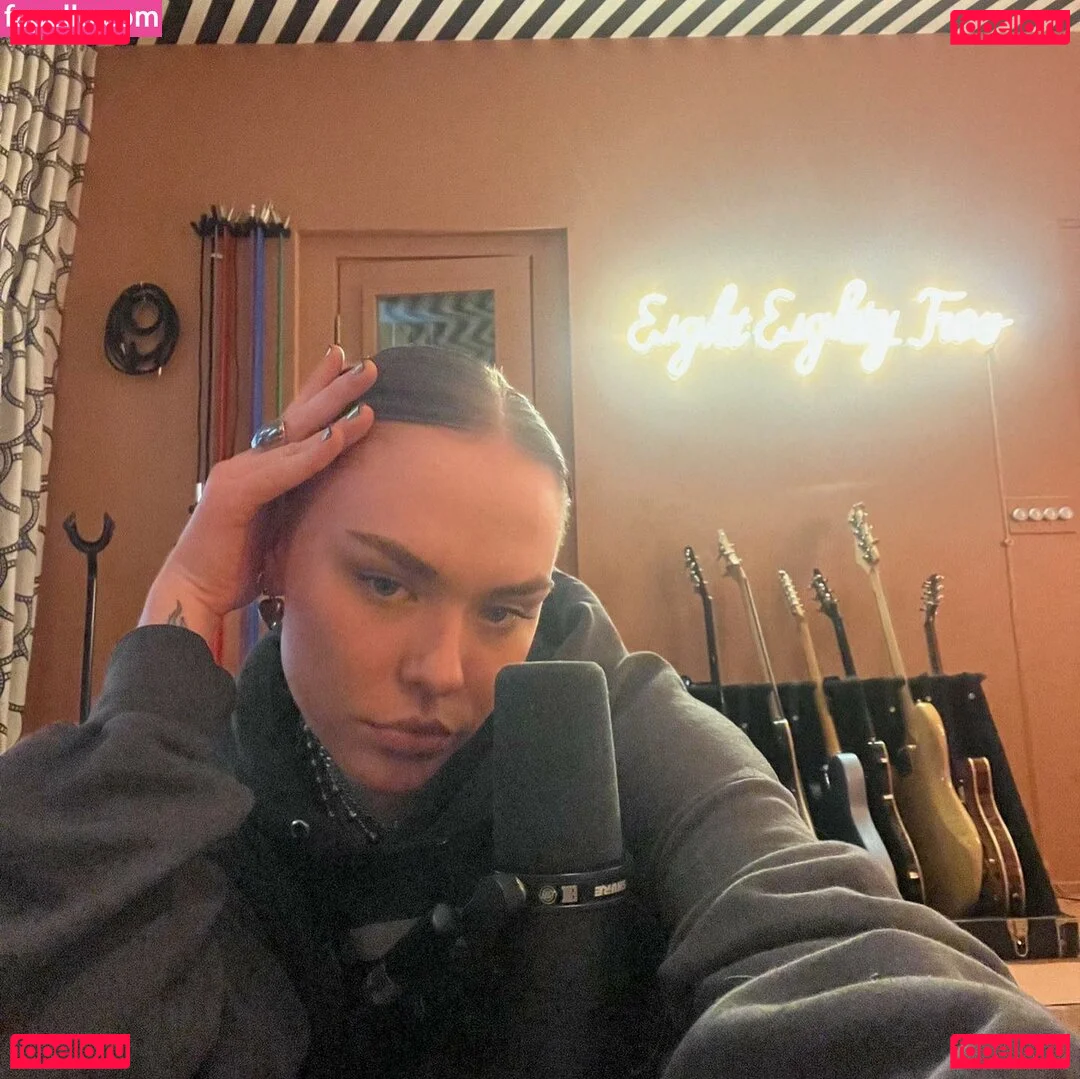 Taylor Upsahl Onlyfans Photo Gallery 