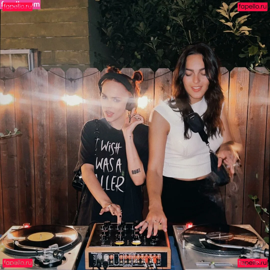 Taylor Upsahl Onlyfans Photo Gallery 