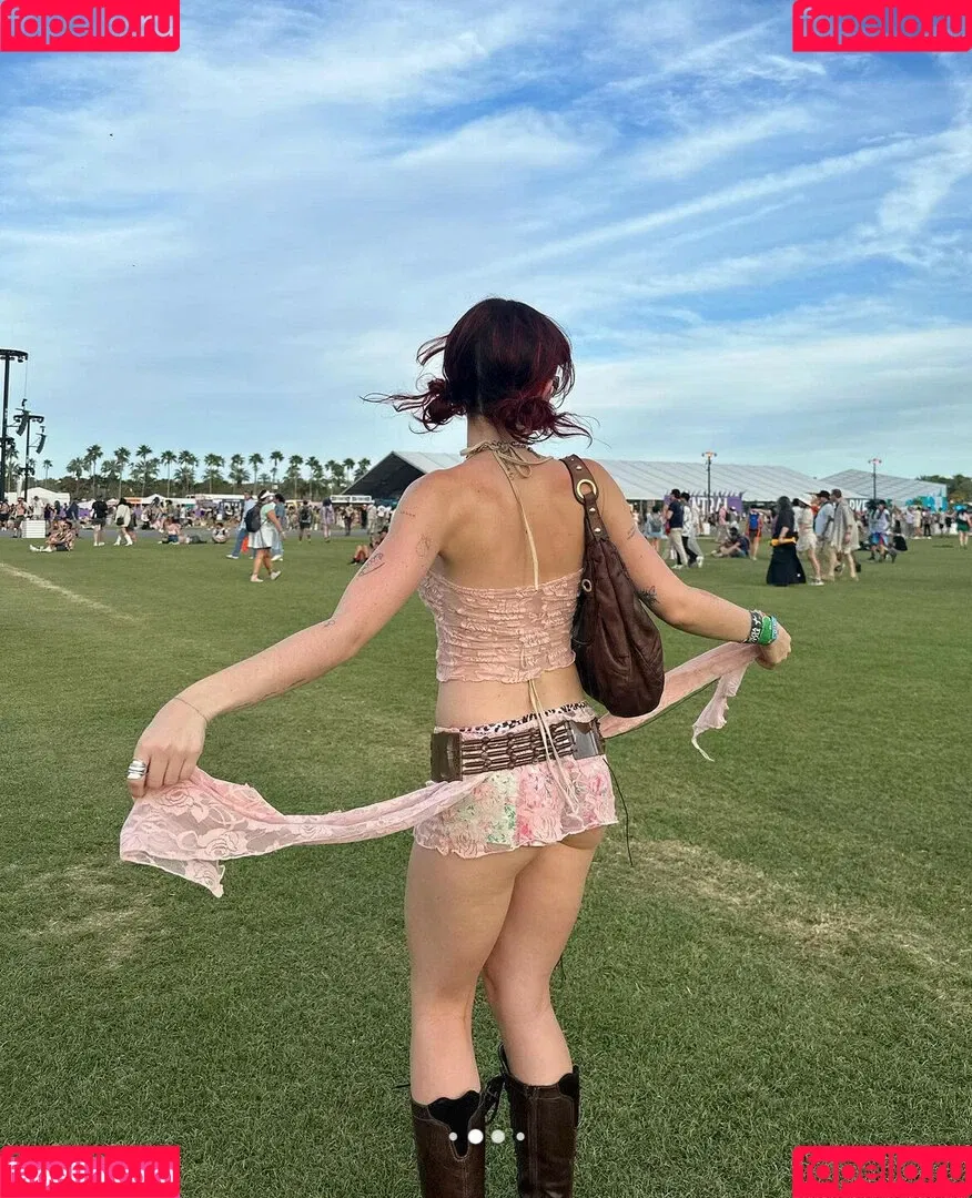 Lara Adkins Onlyfans Photo Gallery 