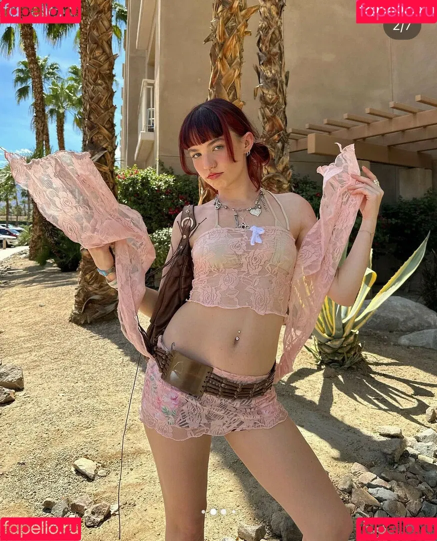 Lara Adkins Onlyfans Photo Gallery 