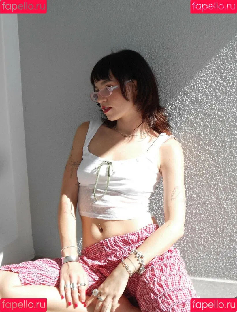 Lara Adkins Onlyfans Photo Gallery 