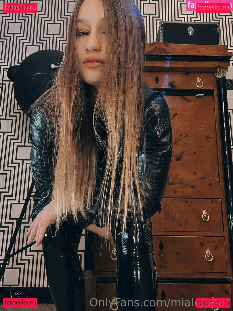 mialeblanc Onlyfans Photo Gallery 