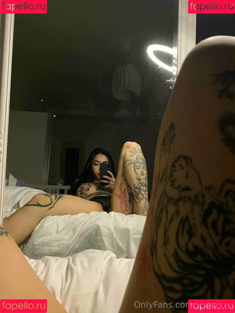 asianina Onlyfans Photo Gallery 