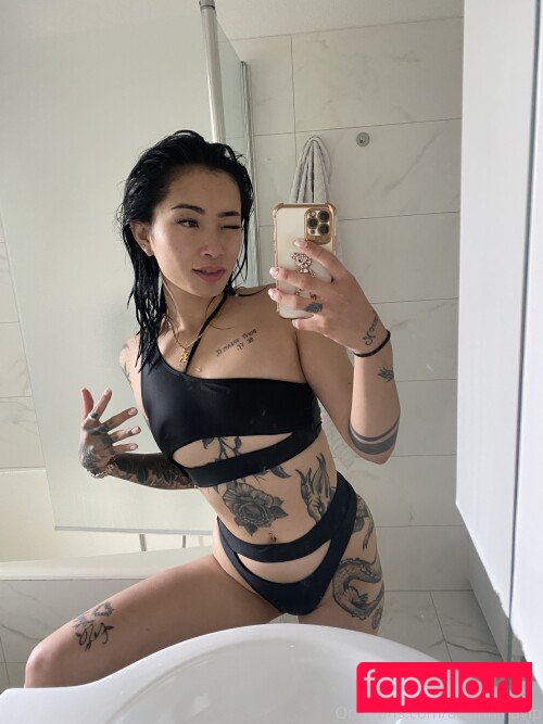 asianina Onlyfans Photo Gallery 