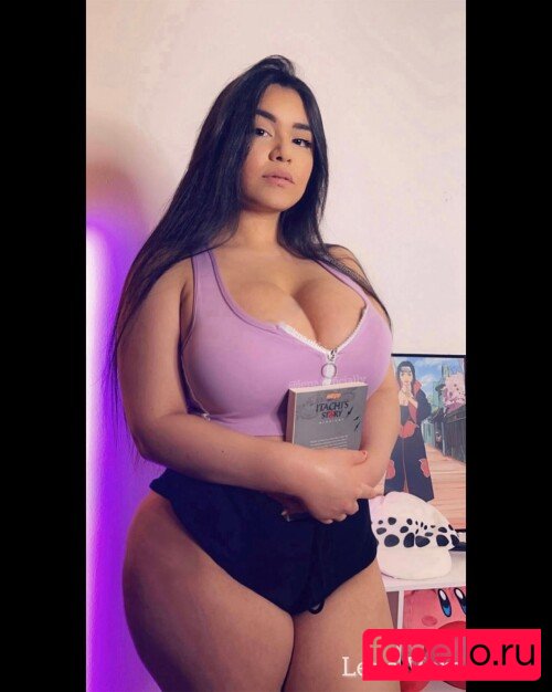 Lena Vera Nude Onlyfans Photo 7