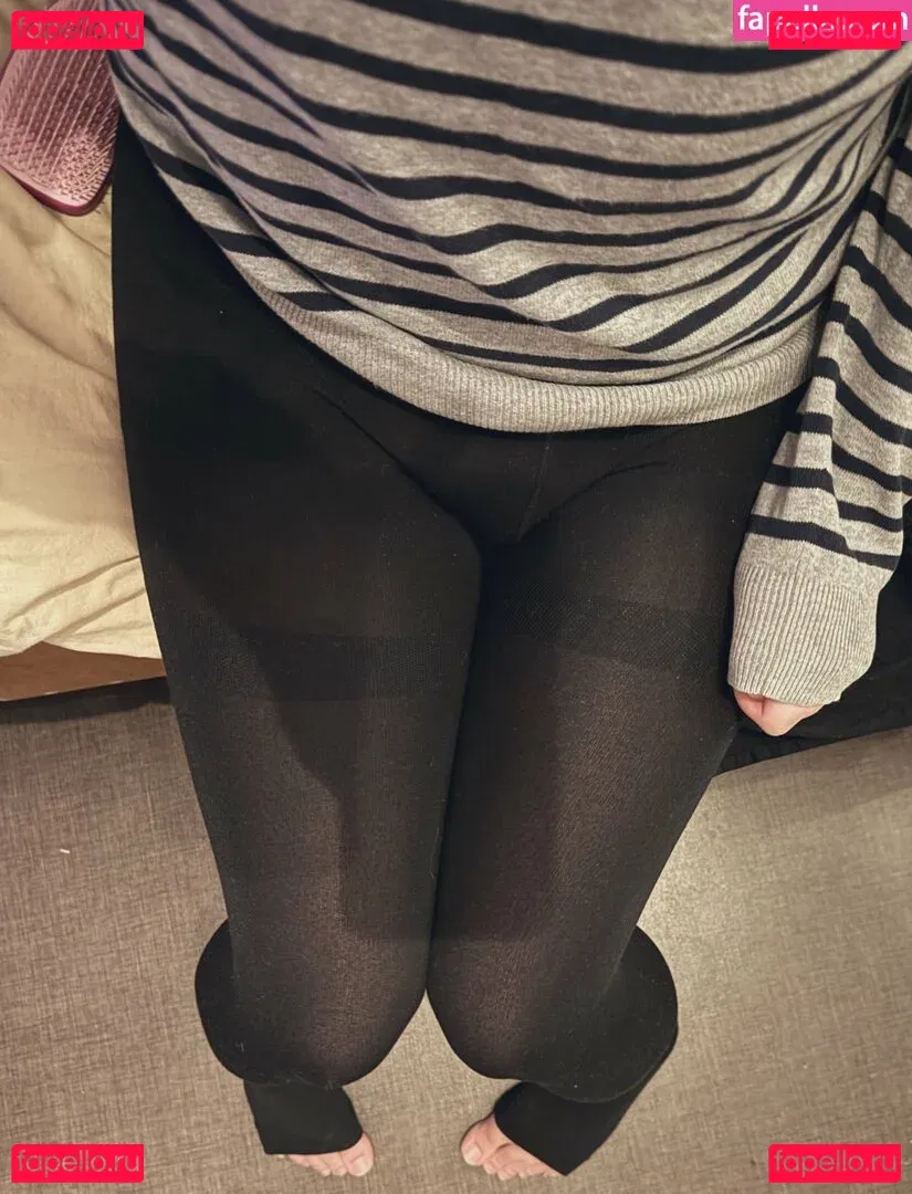 ArtsyVRC Onlyfans Photo Gallery 