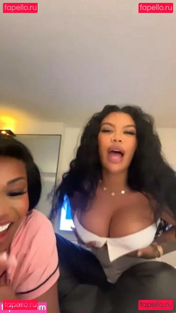 Chinesekitty Onlyfans Photo Gallery 